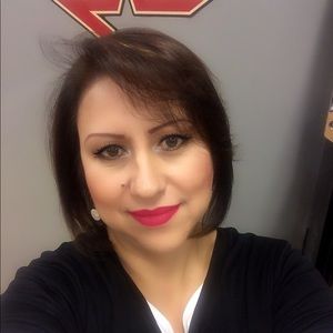 Meet your Posher, Silvia